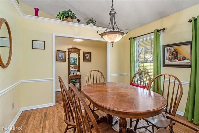 Building Photo - 4 br, 2 bath House - 20 PARK Court SE