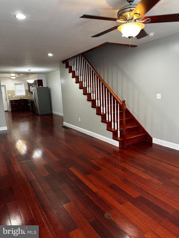 Foto del edificio - 2131 Moore St