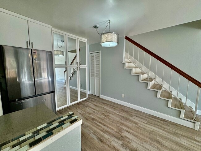 Building Photo - 7770 Youngdale Way