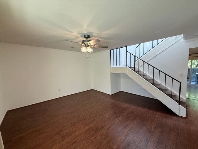 Foto del edificio - 2 bedroom 2.5 bath condo for rent