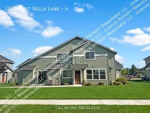 Building Photo - 1865 W Bella Ln