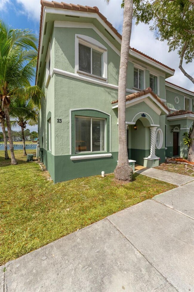 Foto del edificio - 2712 SE 15th Pl