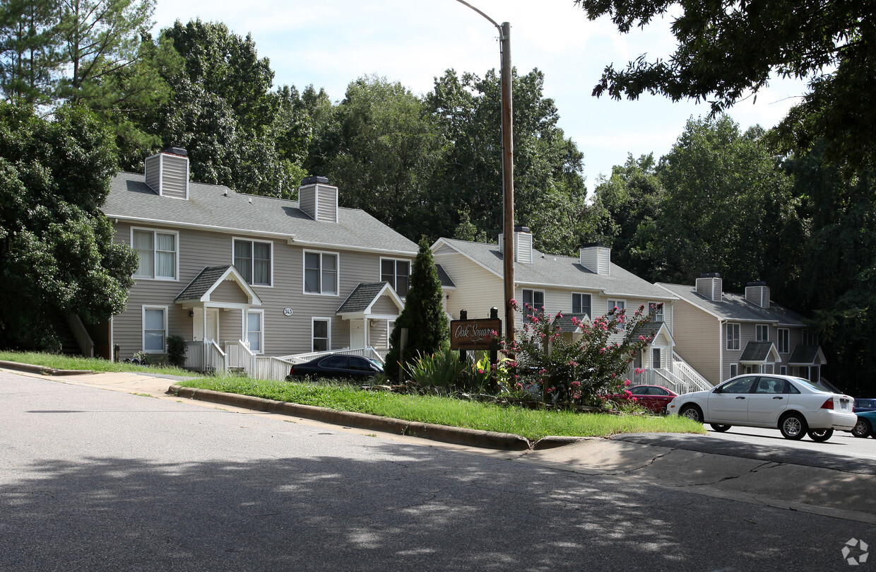 Oak Square Apartments Wake Forest, NC