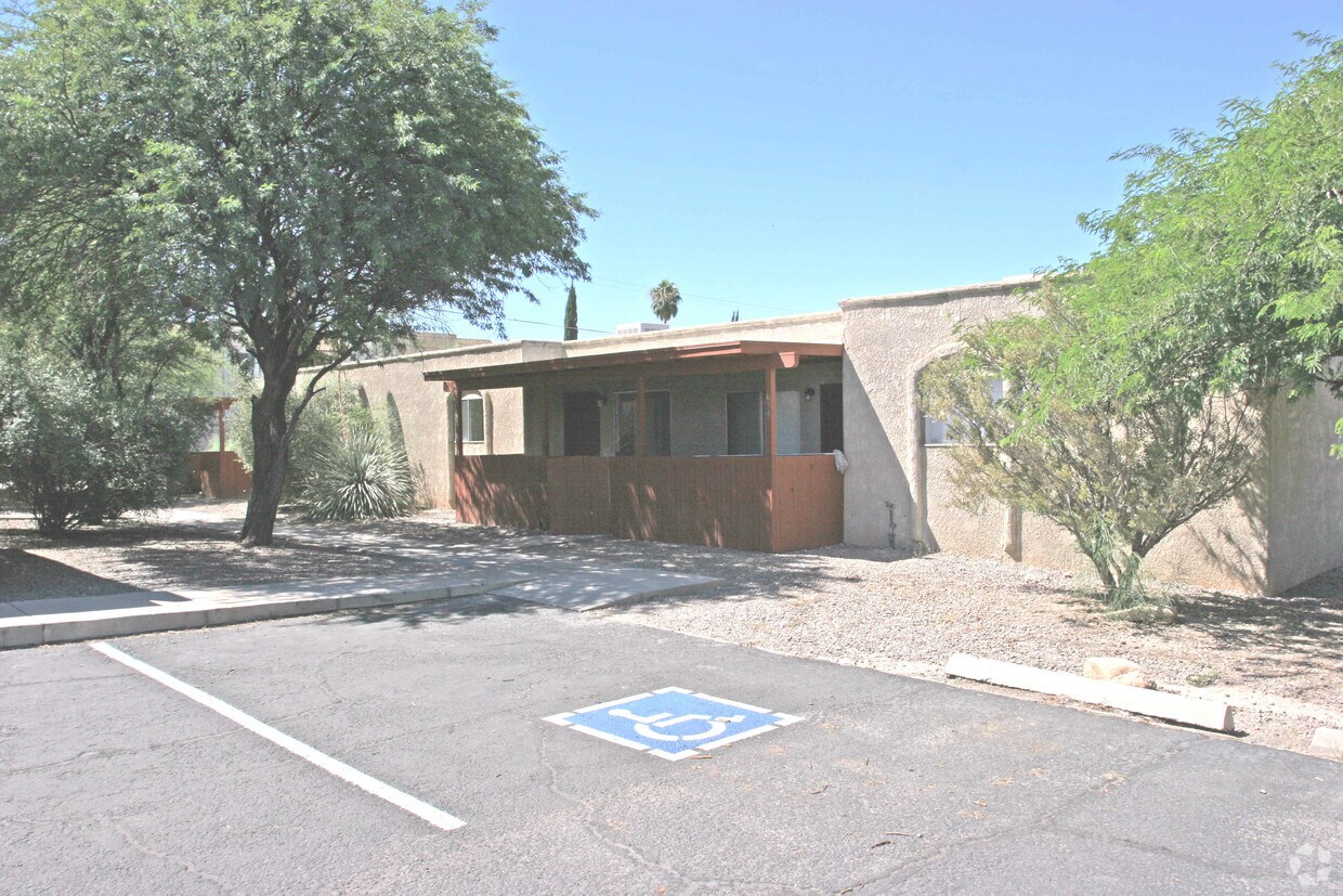 Foto del edificio - Casa Deena Apartments