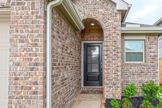 Building Photo - 18419 Cobalt Cove Ln