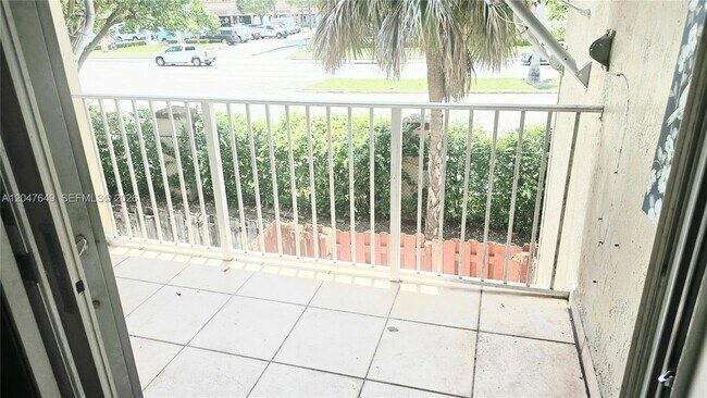 Foto del edificio - 15771 SW 137th Ave