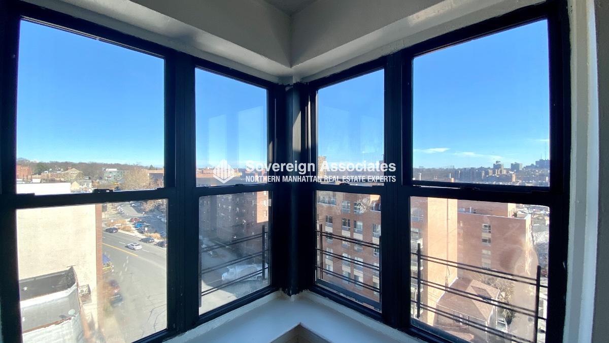 Primary Photo - 511 West 235th Street