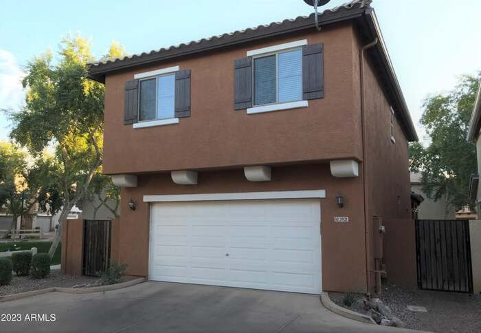 Foto principal - Spacious Two-Story Home in Power Ranch Com...