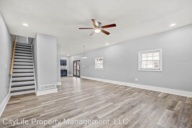 Building Photo - 3 br, 2.5 bath House - 32 Adrian Street