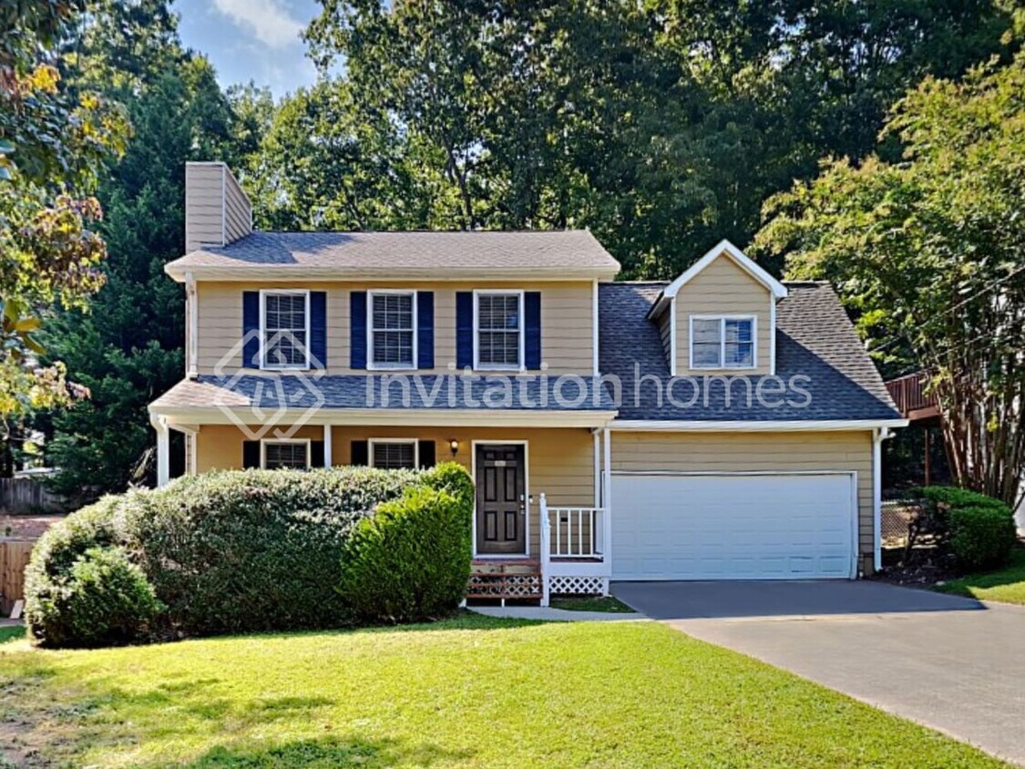 Primary Photo - 5640 Princeton Oaks Dr