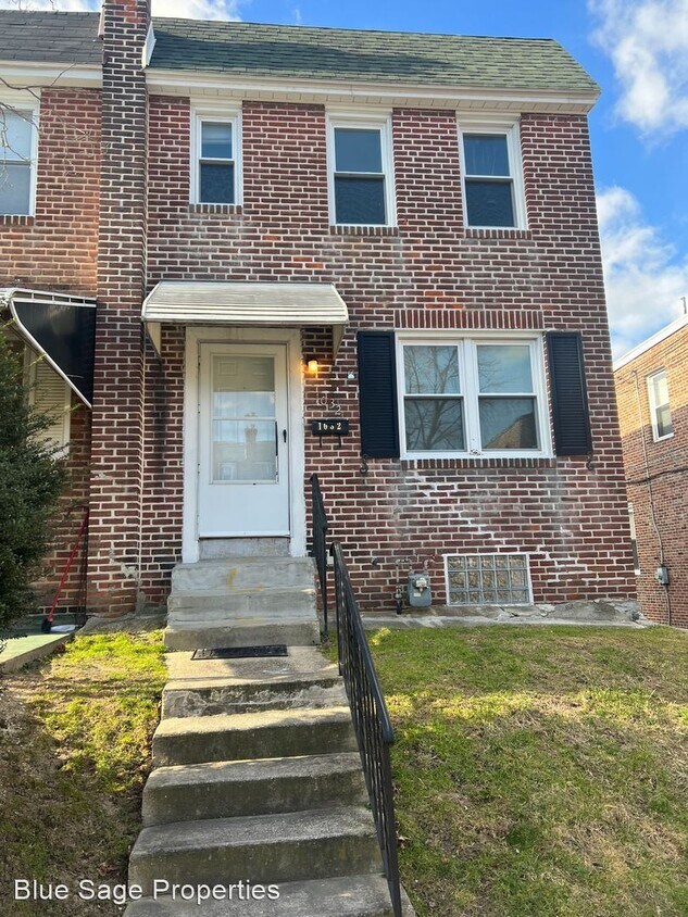 Primary Photo - 3 br, 1.5 bath House - 1032 Toll St
