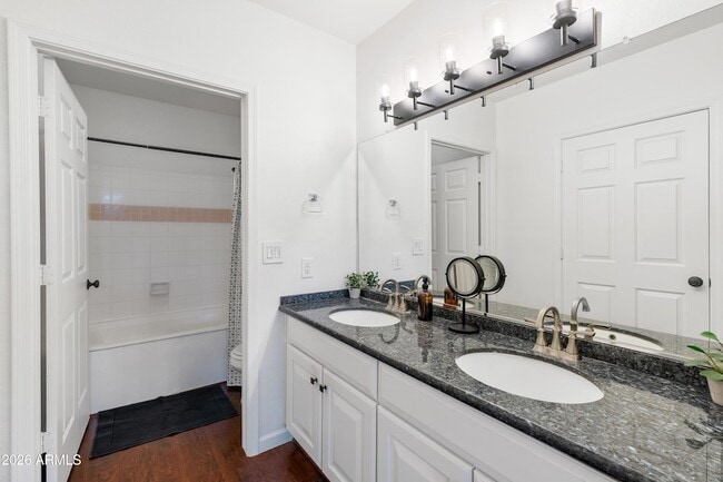 Building Photo - 7575 E Indian Bend Rd