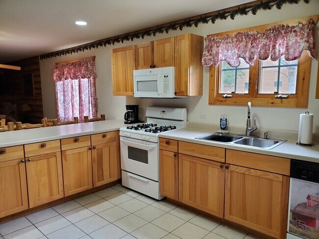 Foto del edificio - 2643 IL-178