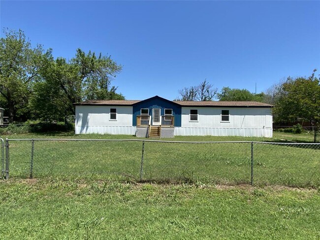 Building Photo - 2740 Citation Dr