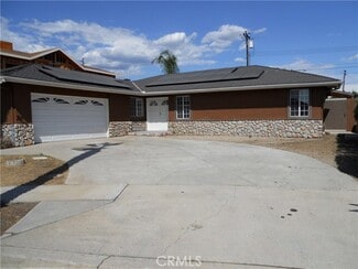 Building Photo - 630 N Darwood Ave