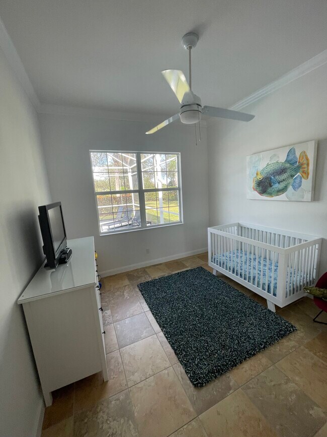 Foto del edificio - 28308 Moray Dr