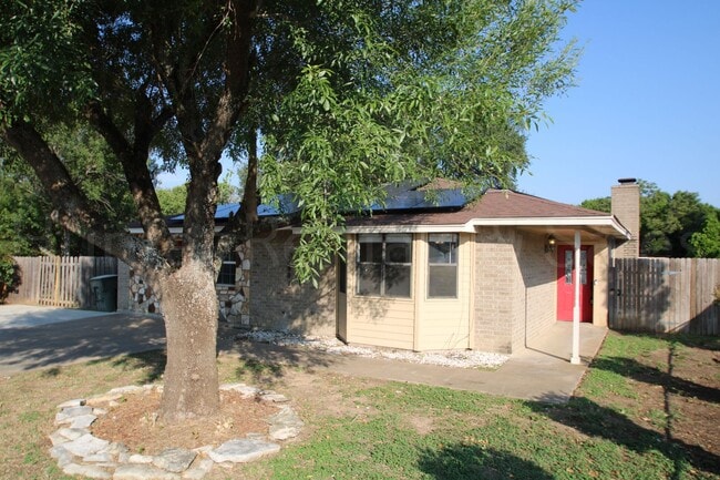 Building Photo - Spacious 4-Bedroom Home with Bonus Room, Large Yard & Solar Panels