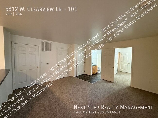 Foto del edificio - 5812 W Clearview Ln