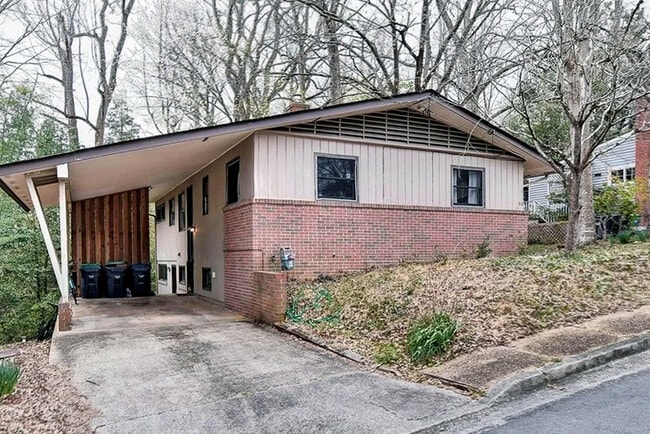 Building Photo - 312 Cary St