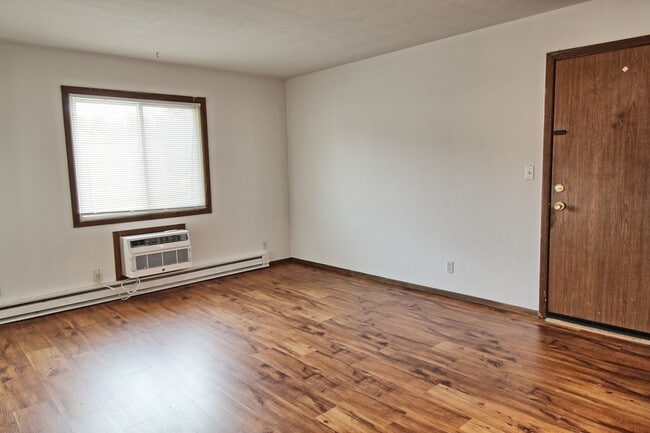 Building Photo - 4012 Renn Hart Hills