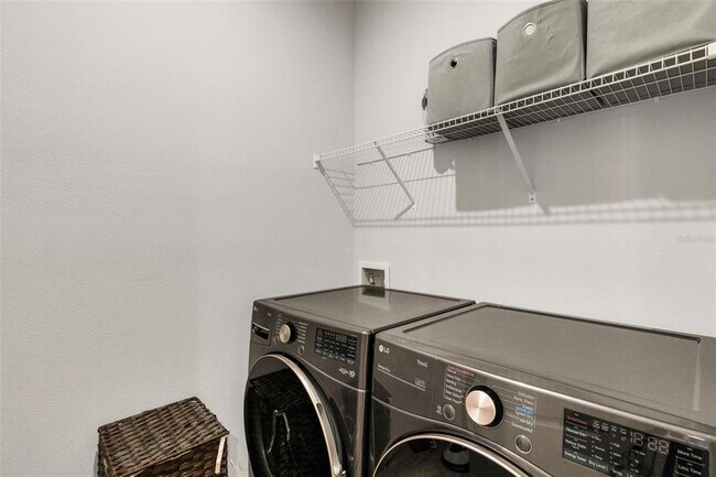 Foto del edificio - 5606 Silverbridge Trl