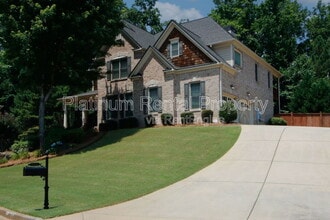 Building Photo - 4580 Wykeshire Ct