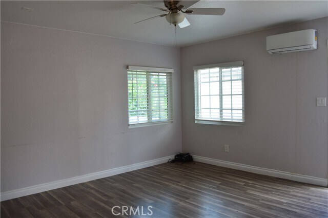 Foto del edificio - 7474 Henbane St