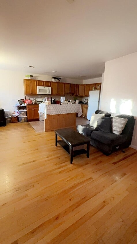 Living room with kitchen - 360 Sip Ave