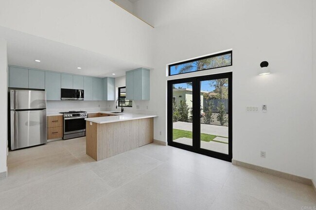 Foto del edificio - 1065 Buena Vista Way