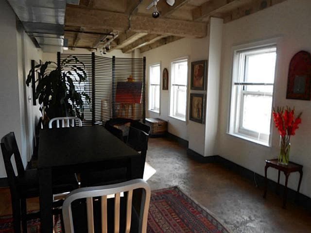 Building Photo - 329 E Colorado Blvd