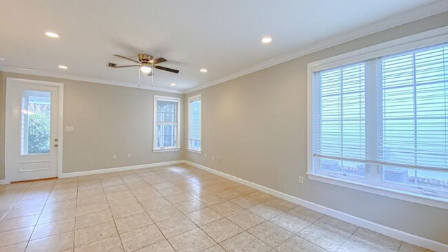 Foto del edificio - 174 S Zander Way