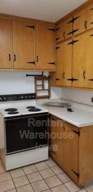 Building Photo - 419 44th St