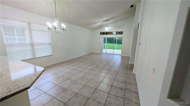 Foto del edificio - 856 W Silver Meadow Loop