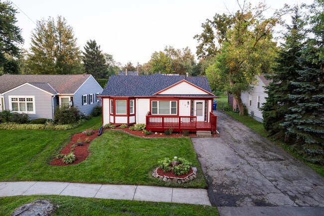 Foto del edificio - 169 Gateway Dr