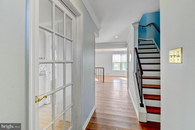 Foto del edificio - 4472 Ruggles Ct