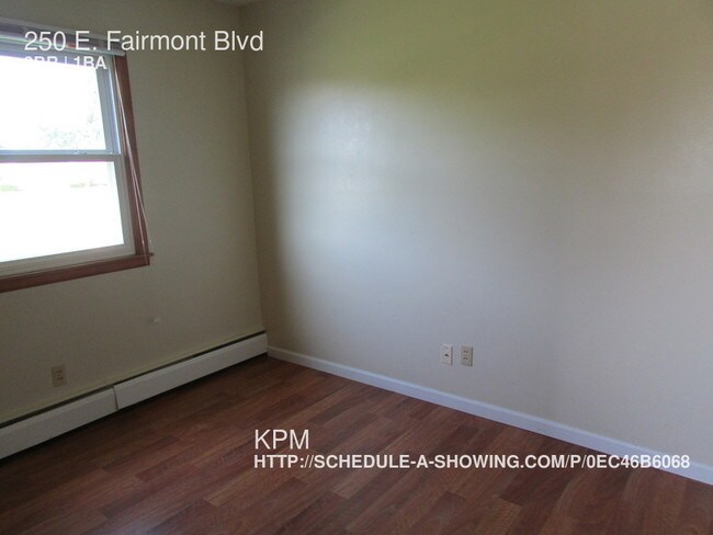 Building Photo - 250 E Fairmont Blvd