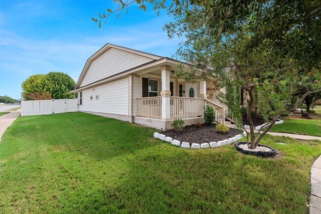 Building Photo - 700 Niobrara River Dr