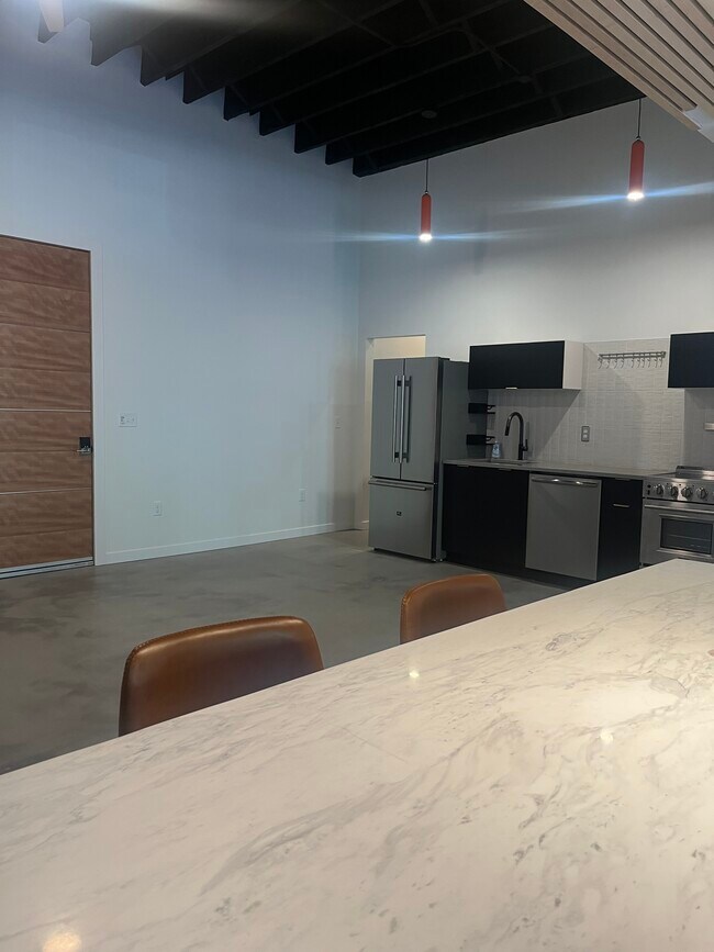 Foto del edificio - 77 W 3rd St