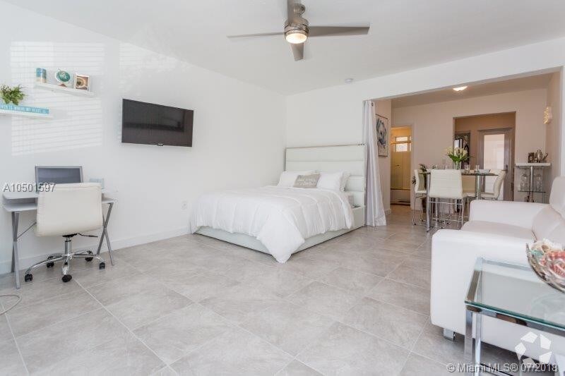 Foto principal - 610 74th St