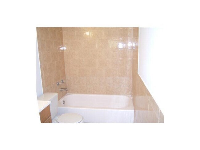 Foto del edificio - 4158 Inverrary Dr