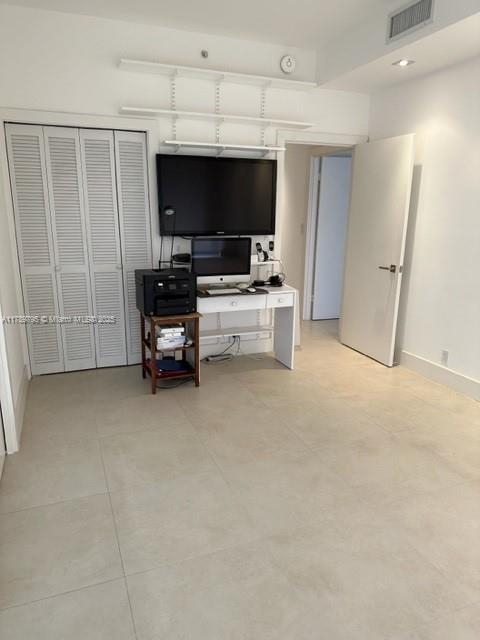 Foto del edificio - 151 Crandon Blvd