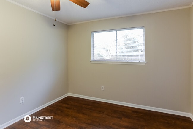 Building Photo - 1568 Moss Point Cove