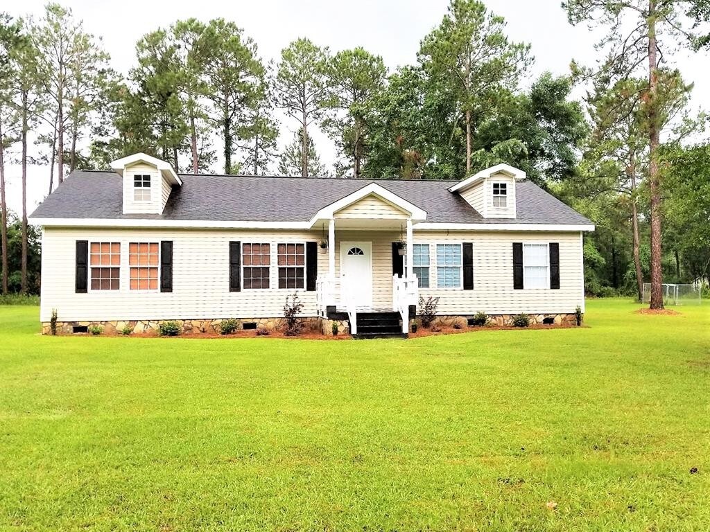 Primary Photo - 273 Bradford Rd
