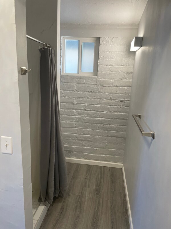 Building Photo - 4240 N 4th Ave