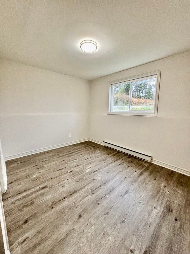 Building Photo - 100 Inverness Pl