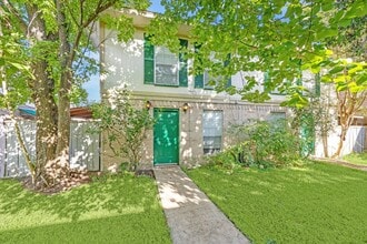 Building Photo - 1938 Upland Dr