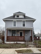 Building Photo - 1526 Boone St