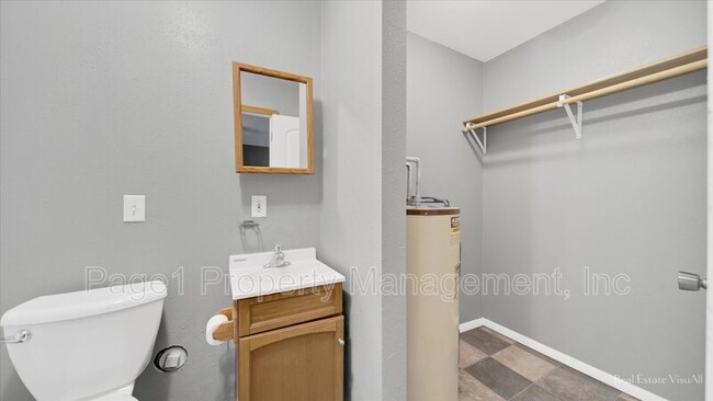 Foto del edificio - 1610 E Rock Falls Rd
