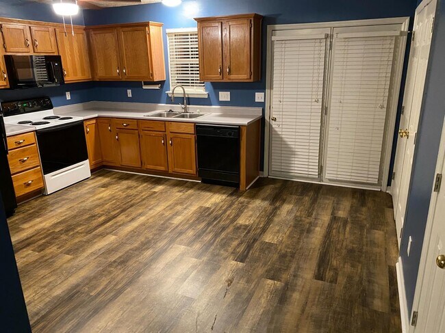 Foto del edificio - 408 Wabarto Way