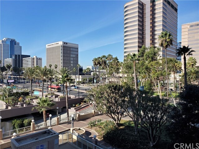 Foto del edificio - 388 E Ocean Blvd